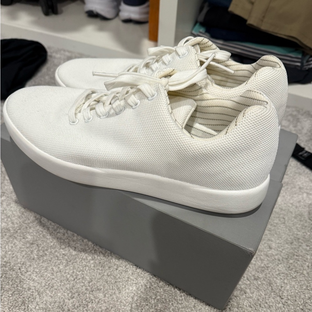 Atoms Model 000
